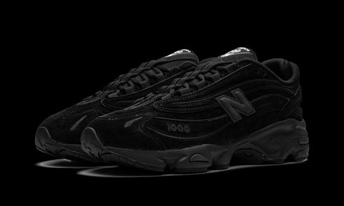 1000 "Black Cat"